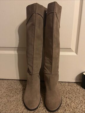 Franco Sarto Suede Boots
